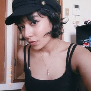 Meet your Posher, Anisha